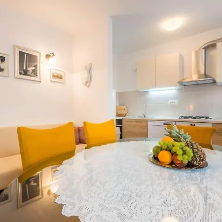 Apartment By The Sea Poljica, Trogir - 21041 Marina